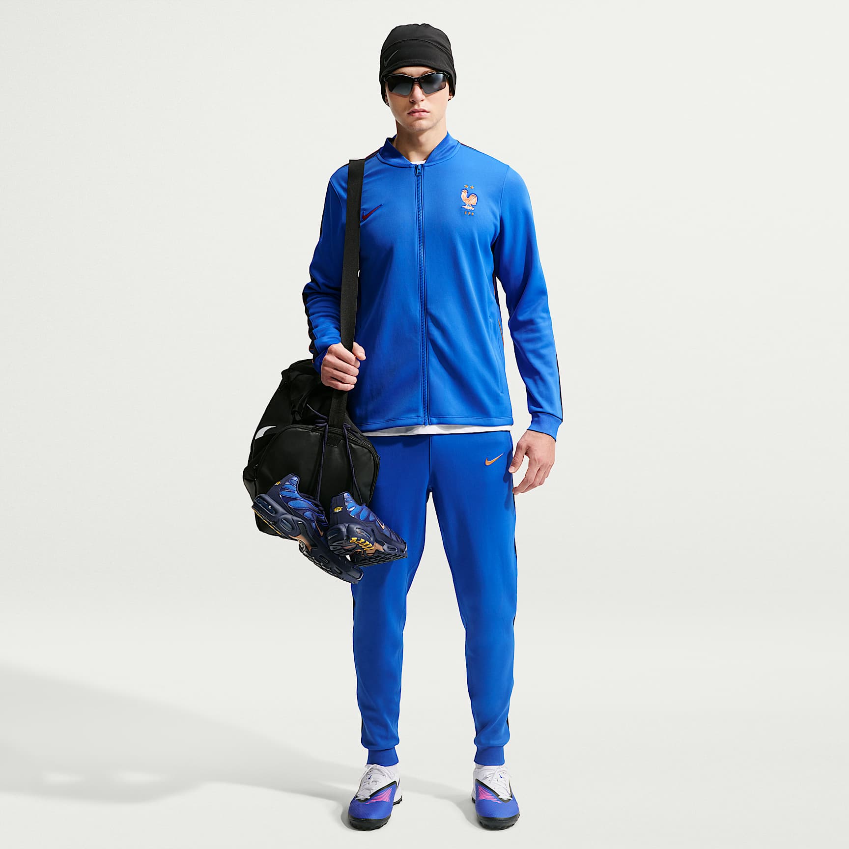 FFF Strike Men's Nike Dri-FIT Soccer Knit Tracksuit. Nike.com